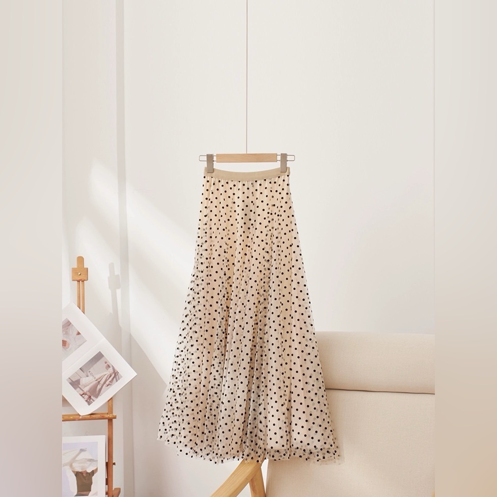 ♥️French Polka Dot Maxi Skirt ♥️ - Picture 11 of 13